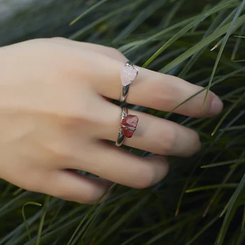 Moda Reiki Prirodni Kamen Crystal Otvoreni Prsten Muškarci Žene Žica Umotan Ručno Podesivi Prst Nakit College Djevojka Par Poklon