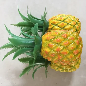 Umjetna Mini-Ananas Lažni Ananas Je Voće Plastična Imitacija Ananasa Za Ukrašavanje Doma Trgovine Prikaz Fotografskog Rekvizite