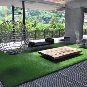 Unutarnji i vanjski tepih 1 m *2 m umjetna trava se može koristiti za unutarnjeg dvorišta, ukrasnog bilja za domaće krajolika, doma dekor