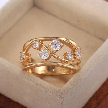 Huitan Luksuzni Zlatna boja Donje prsten s šuplje dizajnom, инкрустированное Blistav kristalno okrugli rez Cirkon, Vjenčanica modni angažman prsten